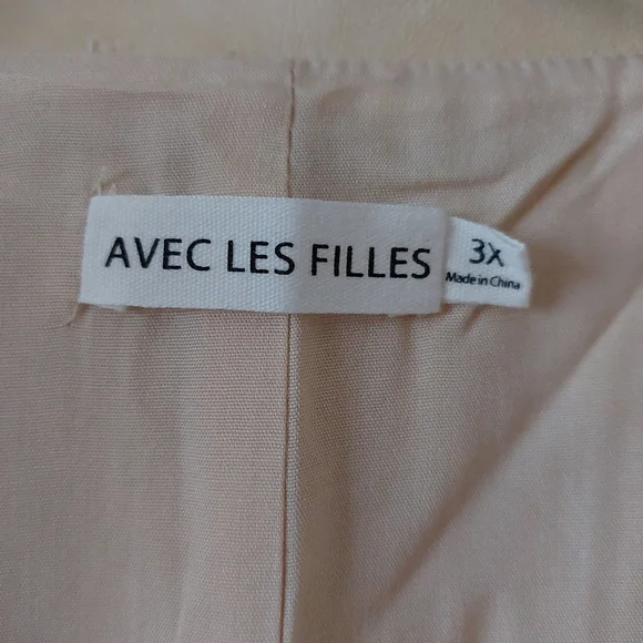 Women's Cream Jacket - Picture 4 of 7